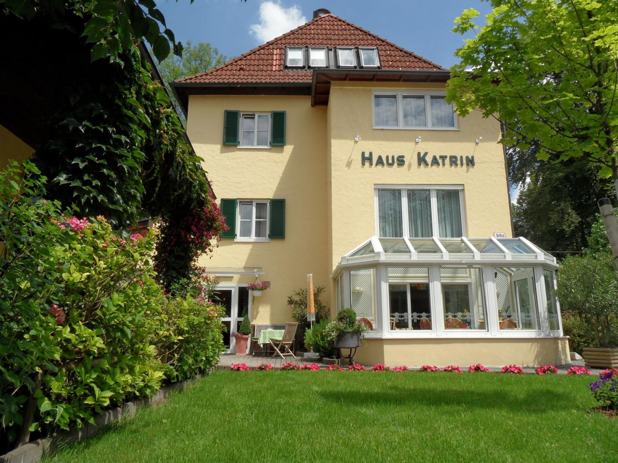 Pension Katrin Зальцбург Экстерьер фото